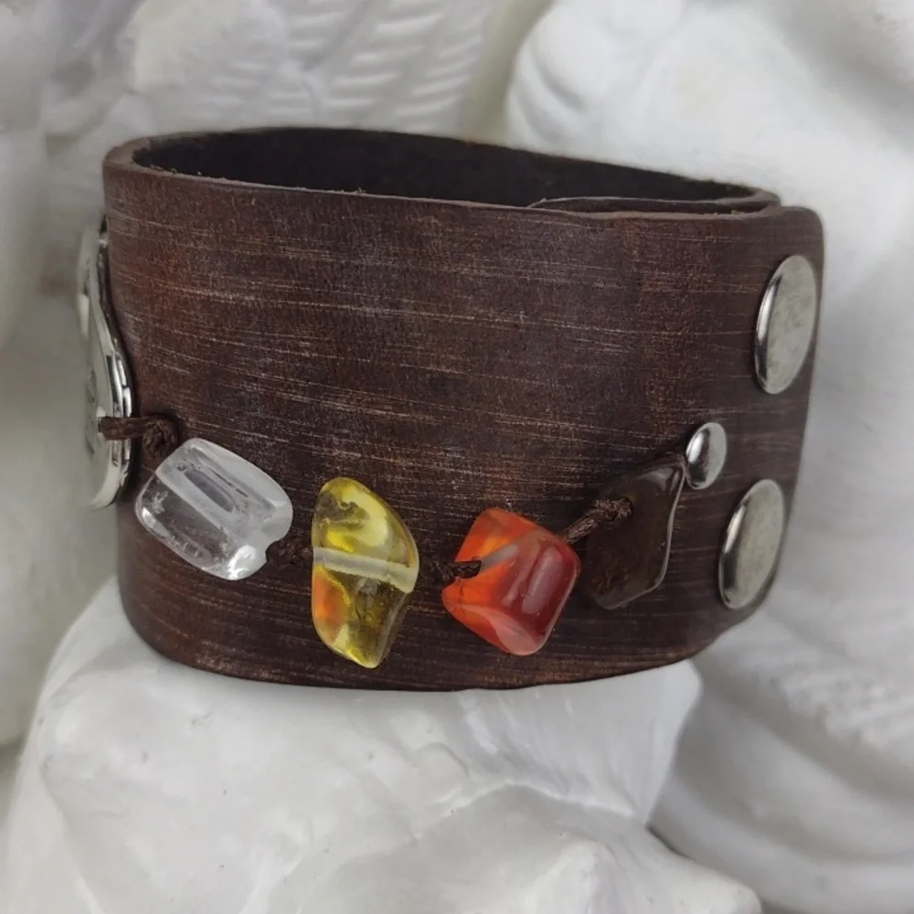 Leather Cuff Bracelet W/Crafted Hammered Silver Heart 